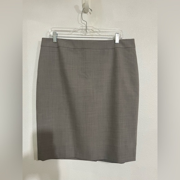 And Taylor, Petite 16P NWT Pin skirt career, Grey - Picture 1 of 5